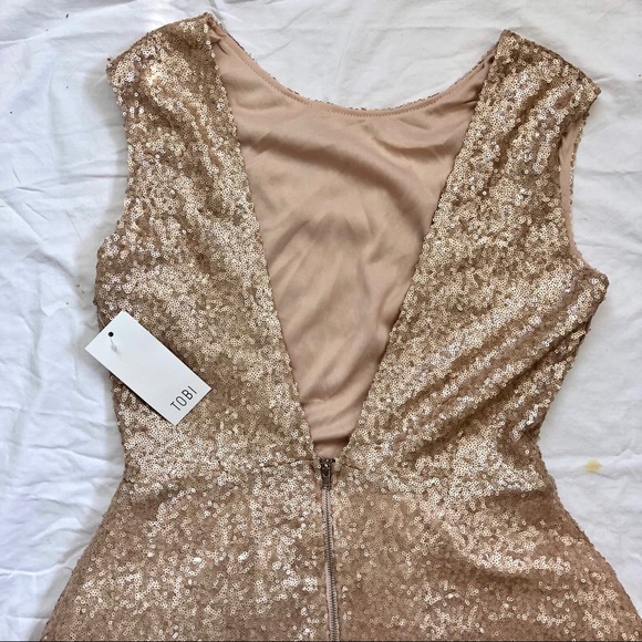 NWT Sequin dress in champagne gold fit and flare - Picture 7 of 8